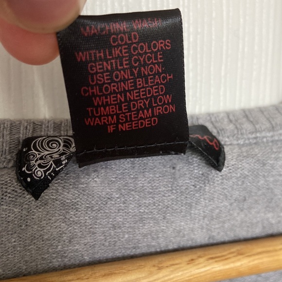 J.J. Basics Gray Knit Sweater simple and Comfortable size Large - Picture 3 of 6